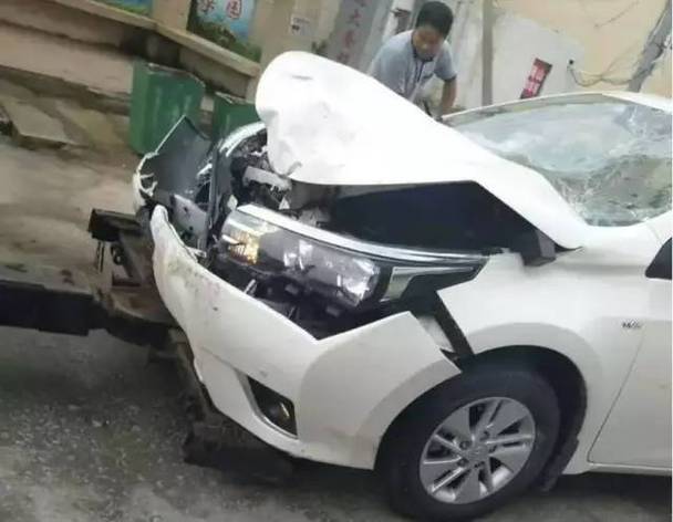 2025新澳门精准正版图库网站和游客意大利车祸身亡与意大利车祸新闻
